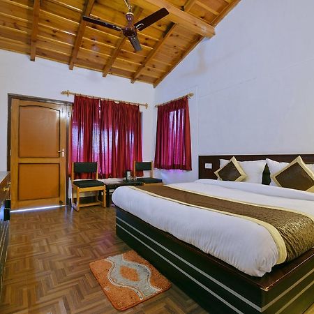 Sapphire Inn Bhimtal Bagian luar foto