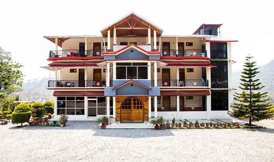 Sapphire Inn Bhimtal Bagian luar foto